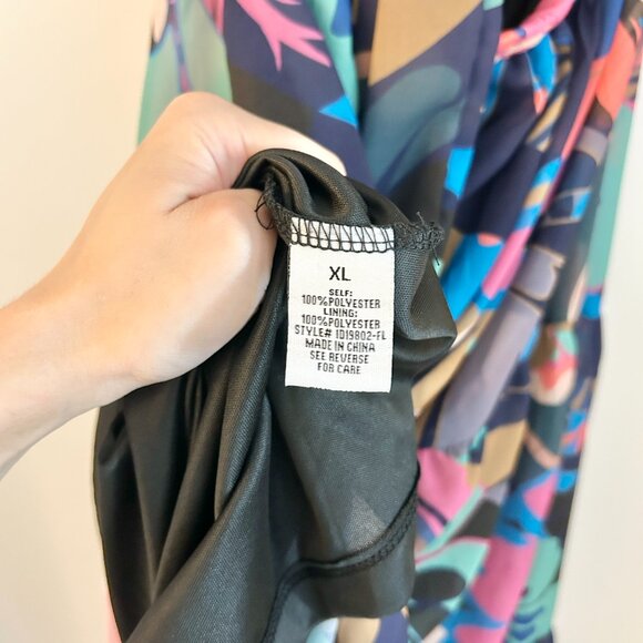 Baltic Born Open Back Floral Black Maxi Dress Bastina Size XL NWOT Flaws - Picture 9 of 10